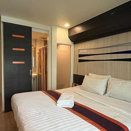 Orion Rooms Sukhumvit 11 Bangkok Exterior photo